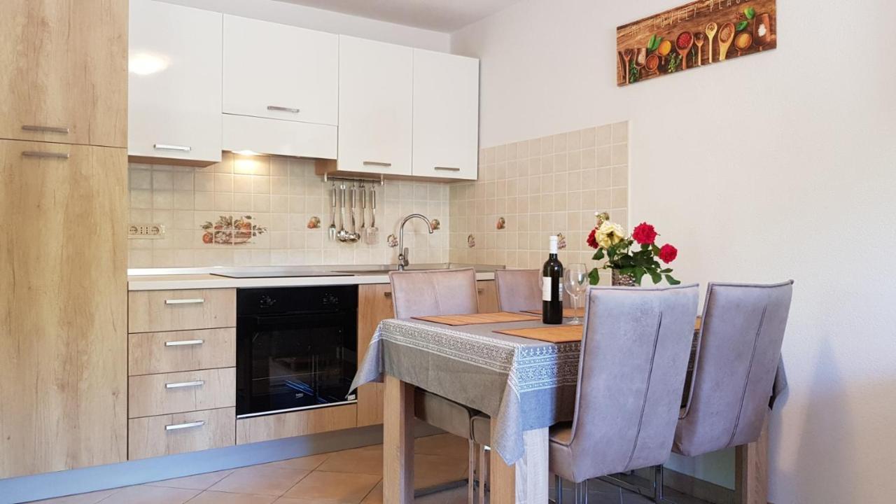 Apartmani Marija Baska  Ngoại thất bức ảnh